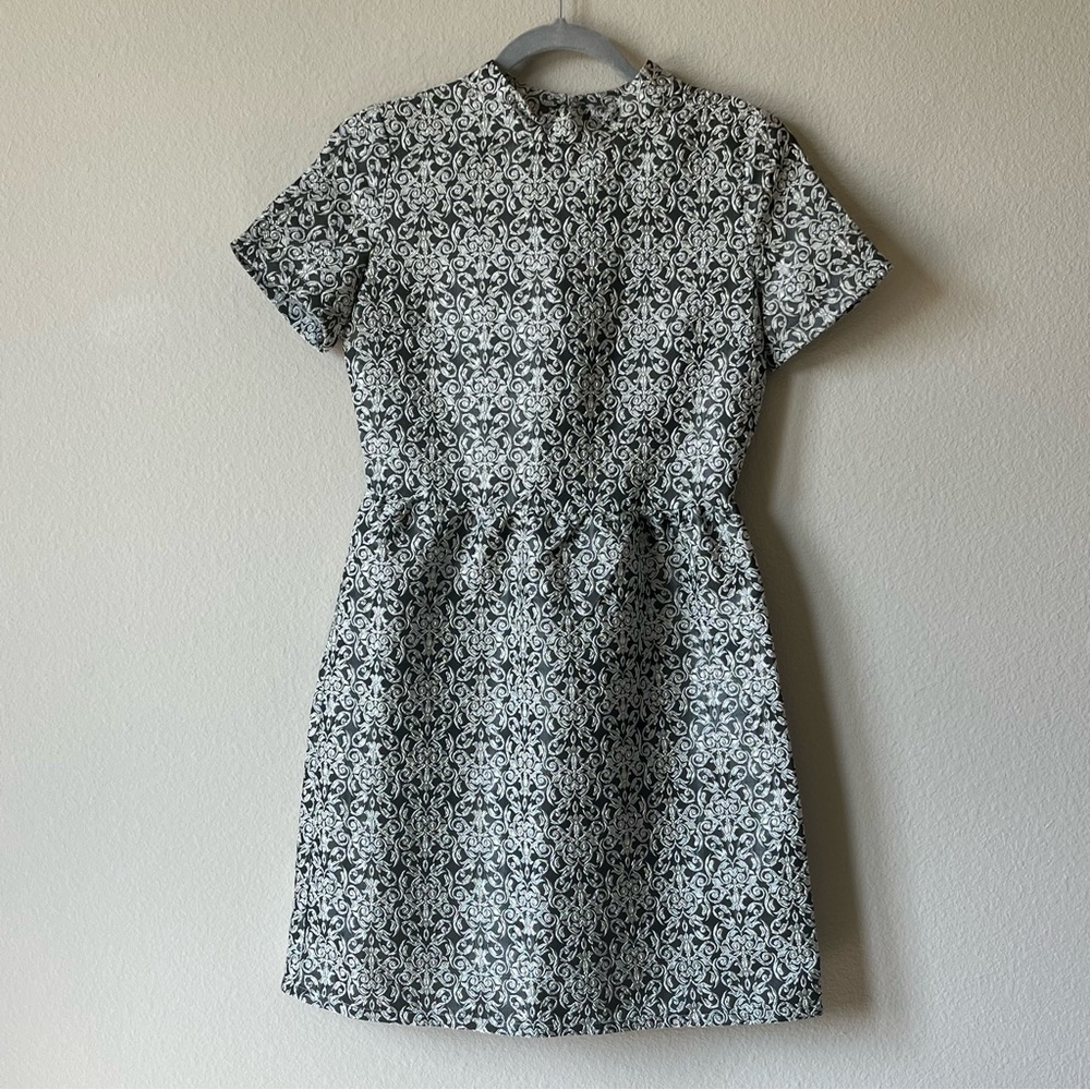 Sister Jane Monochrome Metallic Jacquard Mini Dress Gray White Retro NWT S